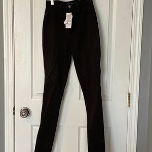 Fashion Nova black skinny Jean